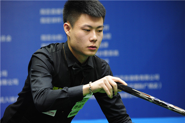 验丰富的中 验丰富的中