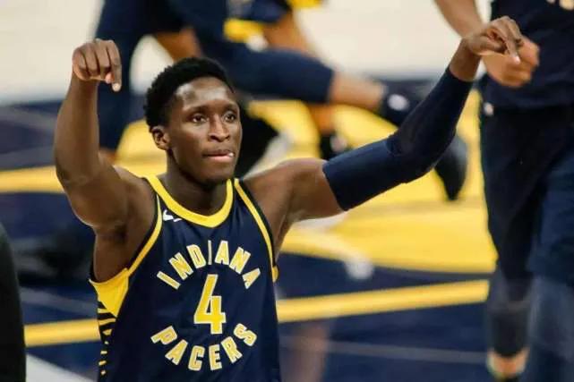 作为公众人 作为公众人